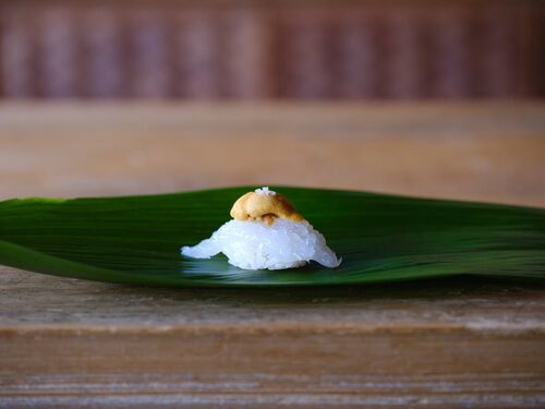 24_1004_yoshitomisushi_231.jpg