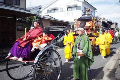 御霊神社稚児.JPG