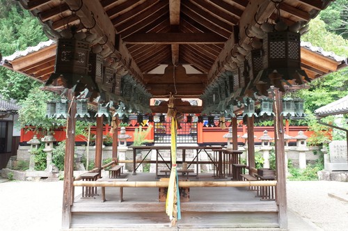 奈良豆比古神社.jpg