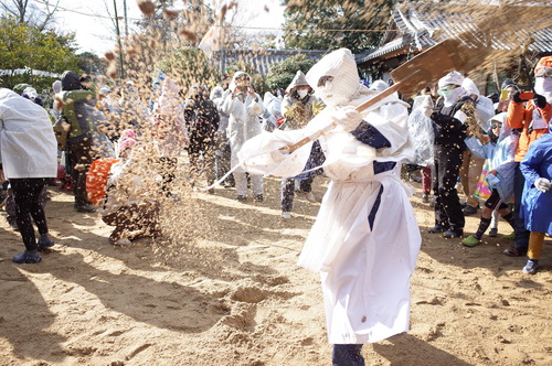 砂かけ祭り.JPG