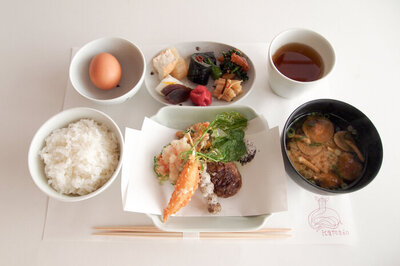 季節の天ぷら定食　￥2,000（税込）