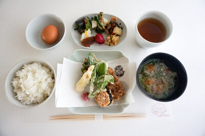 季節の天ぷら定食　￥2,000（税込）