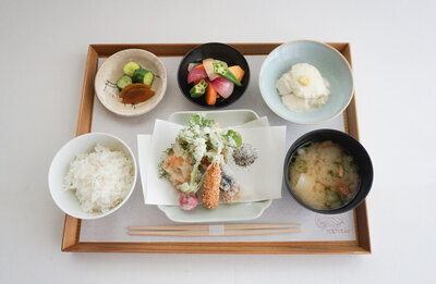 季節の天ぷら定食
￥2,200（税込）